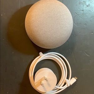 Google Home Mini
